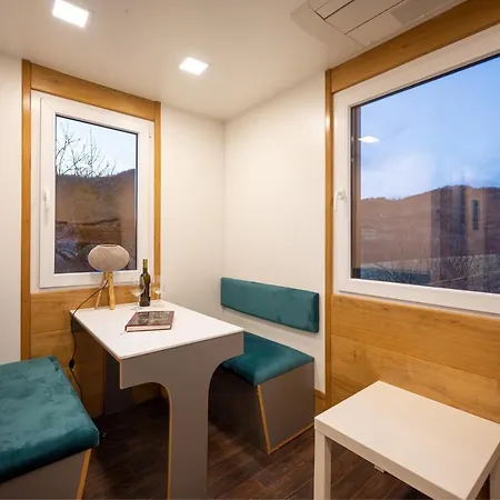 Outdoor Pecka Apartamento
